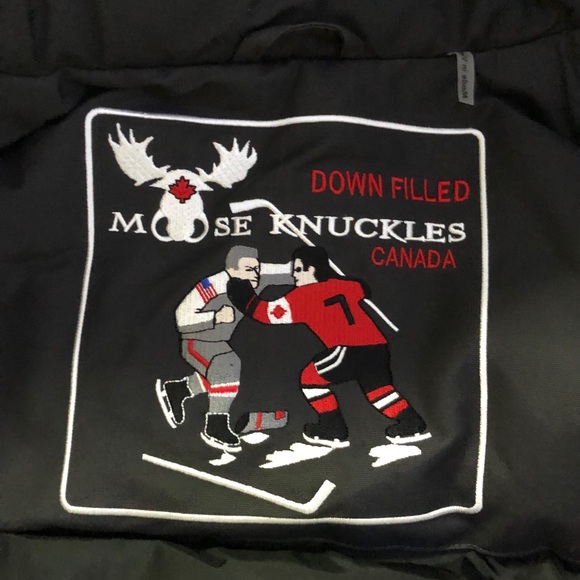 Dark grey moose knuckle bomber - Picture 3 of 5